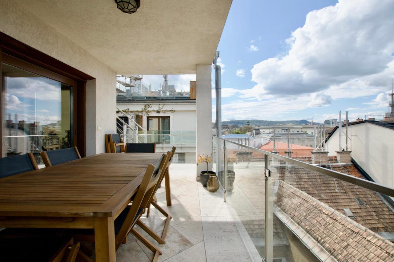 Penthouse Apartment By Hi5 -At The Top Of 부다페스트 외부 사진