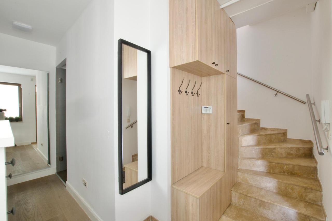 Penthouse Apartment By Hi5 -At The Top Of 부다페스트 외부 사진